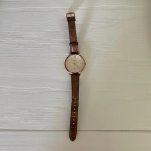 Fossil watch rose gold and leather strap